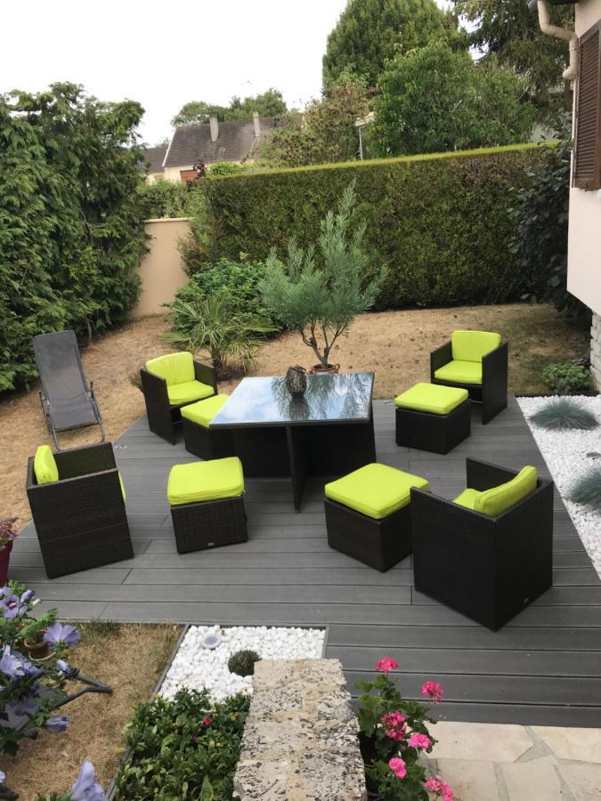Chambre Crescia Vernouillet  Luaran gambar